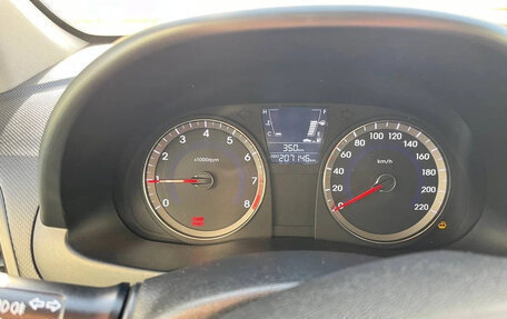 Hyundai Solaris II рестайлинг, 2011 год, 569 000 рублей, 14 фотография