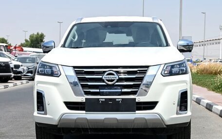 Nissan Xterra, 2024 год, 6 000 000 рублей, 2 фотография