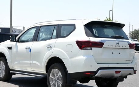 Nissan Xterra, 2024 год, 6 000 000 рублей, 4 фотография