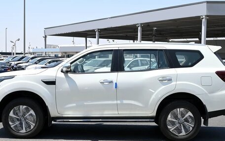 Nissan Xterra, 2024 год, 6 000 000 рублей, 3 фотография