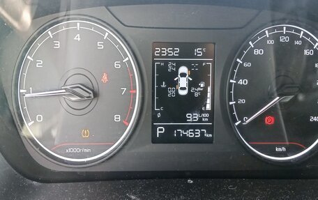 Geely Emgrand, 2023 год, 1 165 000 рублей, 5 фотография