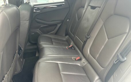 Porsche Macan I рестайлинг, 2017 год, 2 750 000 рублей, 12 фотография