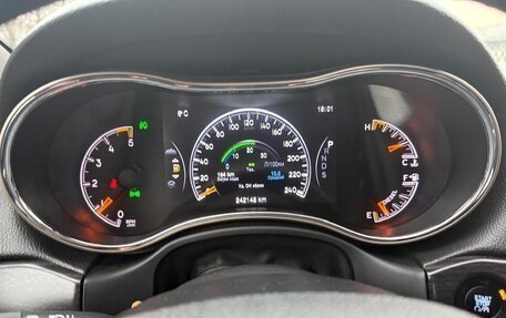 Jeep Grand Cherokee, 2014 год, 2 250 000 рублей, 17 фотография