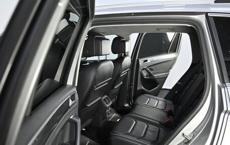 Volkswagen Tiguan II, 2019 год, 2 649 000 рублей, 15 фотография