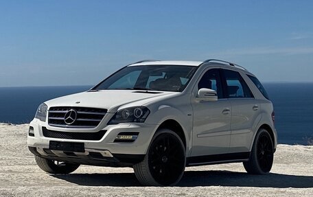 Mercedes-Benz M-Класс, 2011 год, 2 250 000 рублей, 1 фотография