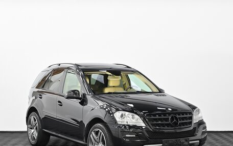 Mercedes-Benz M-Класс, 2011 год, 1 599 000 рублей, 1 фотография