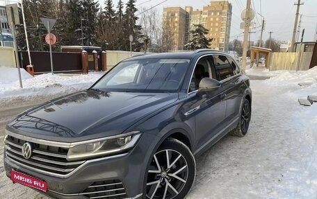 Volkswagen Touareg III, 2020 год, 4 555 555 рублей, 1 фотография