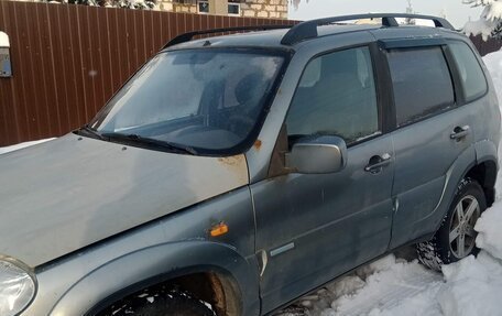 Chevrolet Niva I рестайлинг, 2012 год, 350 000 рублей, 1 фотография