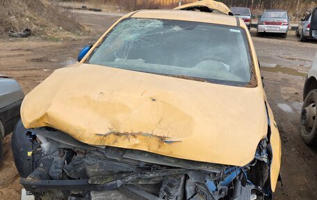 Hyundai Solaris II рестайлинг, 2019 год, 400 000 рублей, 1 фотография