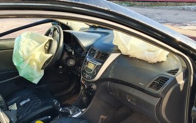 Hyundai Solaris II рестайлинг, 2013 год, 200 000 рублей, 1 фотография