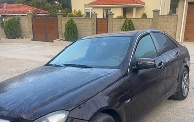 Mercedes-Benz C-Класс, 2011 год, 900 000 рублей, 1 фотография