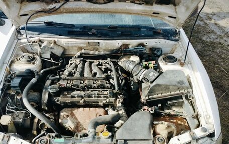 Mitsubishi Carisma I, 2000 год, 50 000 рублей, 1 фотография