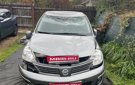 Nissan Tiida, 2008 год, 350 000 рублей, 1 фотография