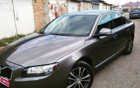 Volvo S80 II рестайлинг 2, 2010 год, 600 000 рублей, 1 фотография
