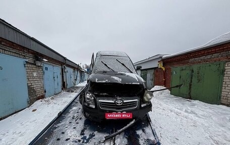 Toyota Avensis III рестайлинг, 2007 год, 240 000 рублей, 1 фотография