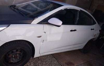 Hyundai Solaris II рестайлинг, 2015 год, 300 000 рублей, 1 фотография