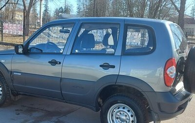 Chevrolet Niva I рестайлинг, 2011 год, 690 000 рублей, 1 фотография