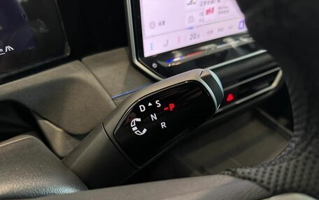 Volkswagen Tiguan, 2025 год, 5 150 000 рублей, 21 фотография