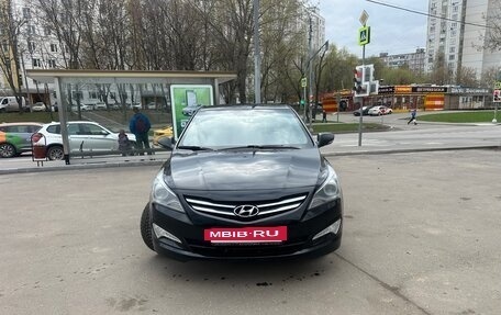 Hyundai Solaris II рестайлинг, 2014 год, 920 000 рублей, 5 фотография