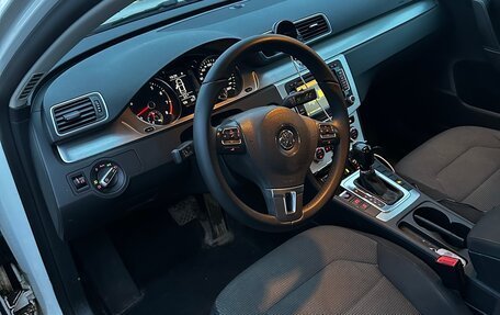 Volkswagen Passat B7, 2012 год, 1 100 000 рублей, 13 фотография