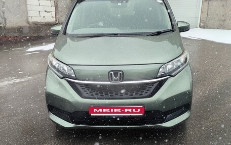 Honda Freed II, 2020 год, 1 660 000 рублей, 3 фотография