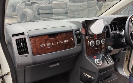 Mitsubishi Delica D:5 I, 2009 год, 1 700 000 рублей, 13 фотография