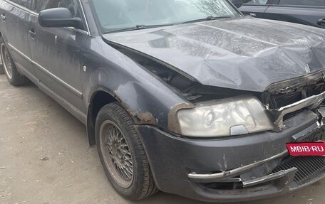 Skoda Superb III рестайлинг, 2002 год, 200 000 рублей, 1 фотография