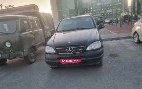 Mercedes-Benz M-Класс, 1999 год, 410 000 рублей, 1 фотография