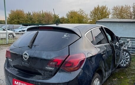 Opel Astra J, 2011 год, 320 000 рублей, 1 фотография