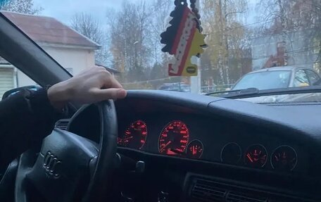 Audi A6, 1995 год, 280 000 рублей, 1 фотография