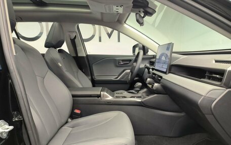 Toyota RAV4, 2025 год, 4 660 000 рублей, 14 фотография