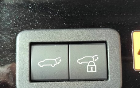 Toyota RAV4, 2025 год, 4 660 000 рублей, 19 фотография