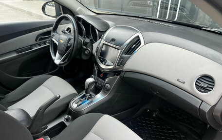 Chevrolet Cruze II, 2013 год, 780 000 рублей, 8 фотография