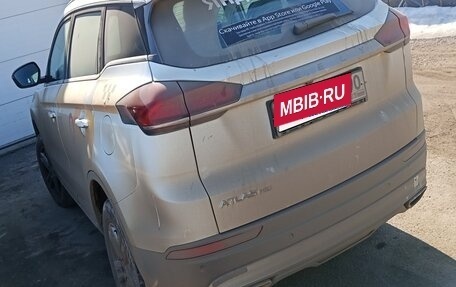 Geely Atlas, 2024 год, 1 445 000 рублей, 3 фотография