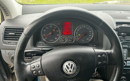 Volkswagen Golf V, 2006 год, 637 777 рублей, 7 фотография