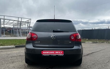 Volkswagen Golf V, 2006 год, 637 777 рублей, 4 фотография