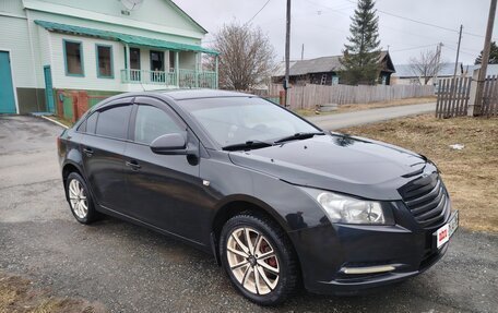 Chevrolet Cruze II, 2011 год, 600 000 рублей, 3 фотография