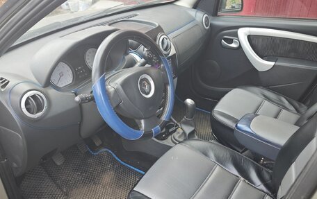 Renault Sandero I, 2010 год, 550 000 рублей, 3 фотография