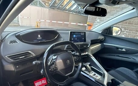 Peugeot 5008 II, 2018 год, 1 690 000 рублей, 9 фотография