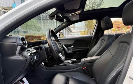 Mercedes-Benz A-Класс, 2021 год, 1 895 000 рублей, 9 фотография