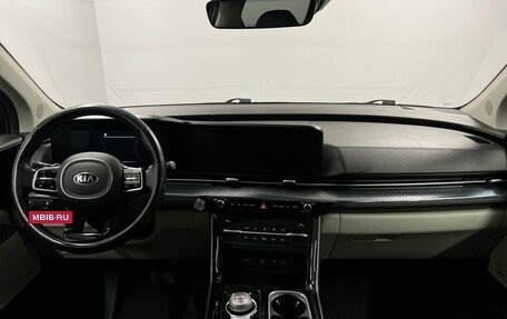 KIA Carnival, 2021 год, 3 690 000 рублей, 8 фотография