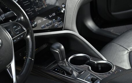 Toyota Camry, 2018 год, 2 449 000 рублей, 13 фотография