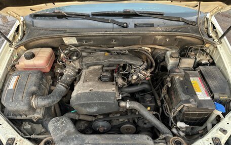 SsangYong Kyron I, 2013 год, 700 000 рублей, 22 фотография