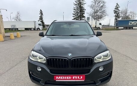 BMW X5, 2015 год, 3 090 000 рублей, 2 фотография