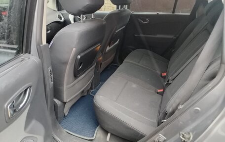 Renault Koleos I рестайлинг 2, 2008 год, 800 000 рублей, 18 фотография