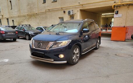 Nissan Pathfinder, 2016 год, 1 990 000 рублей, 3 фотография