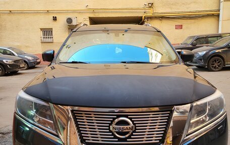 Nissan Pathfinder, 2016 год, 1 990 000 рублей, 6 фотография
