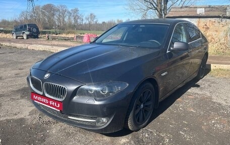 BMW 5 серия, 2011 год, 1 200 000 рублей, 2 фотография