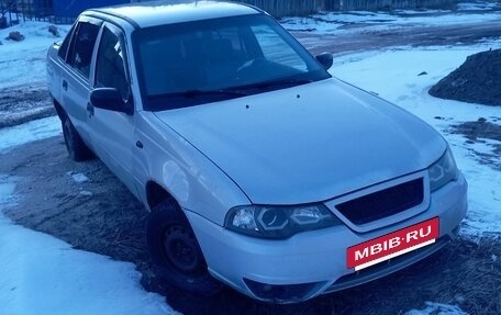 Daewoo Nexia I рестайлинг, 2008 год, 20 000 рублей, 5 фотография