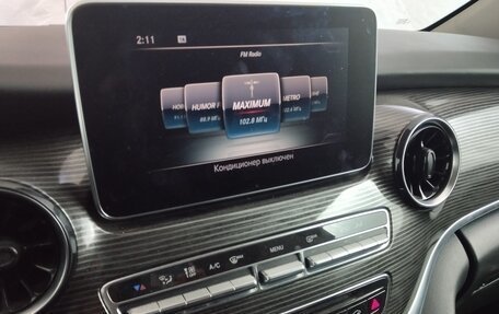 Mercedes-Benz V-Класс, 2019 год, 3 100 000 рублей, 5 фотография